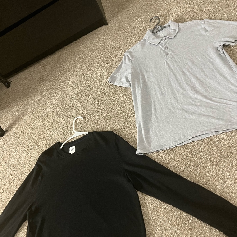Gap/Banana republic bundle/lot 2 shirts Sz M